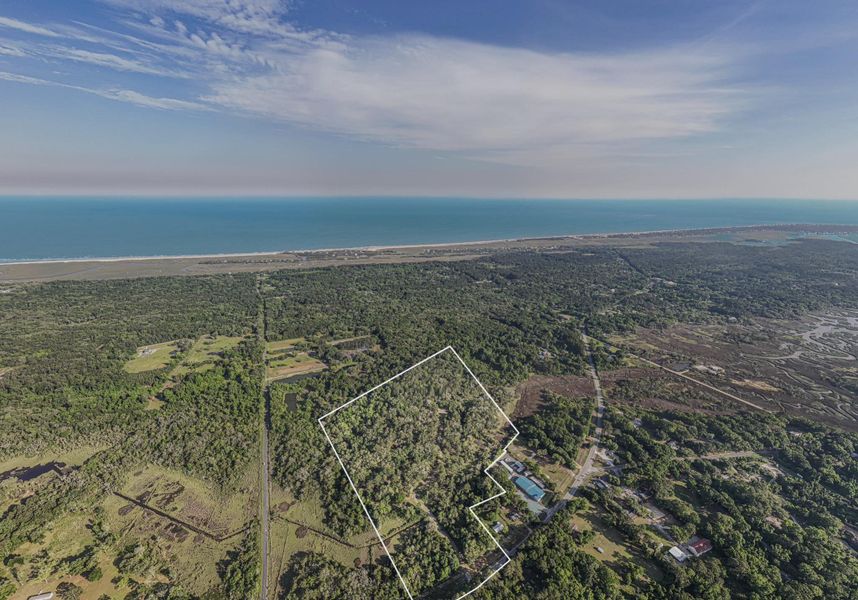 Natural landscape and outdoor views near  in Edisto Island (Image 45).