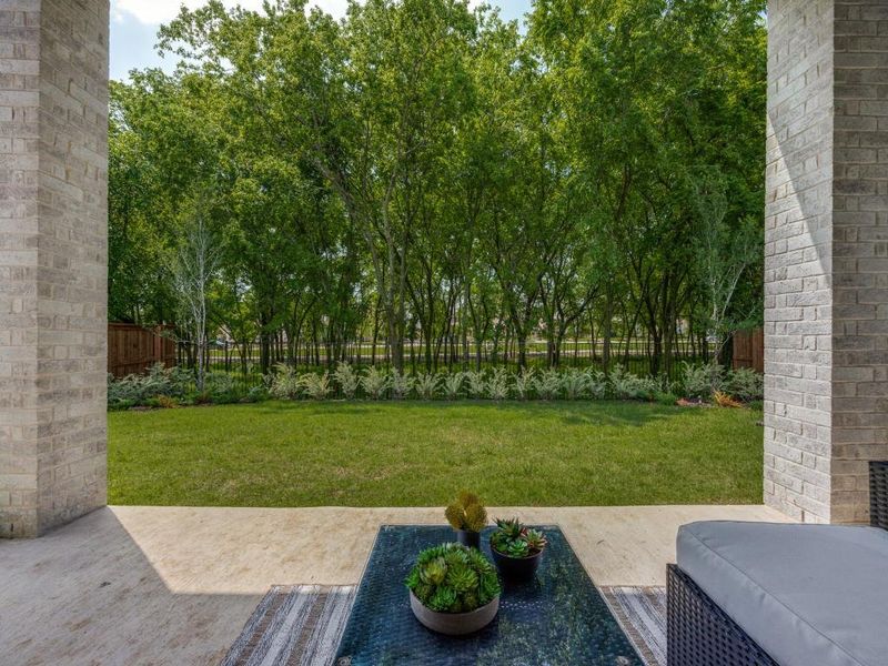 Exterior details and patio area of a home in , Van Alstyne (Image 12).