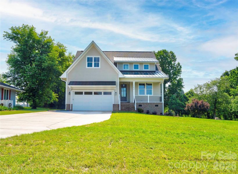 Front exterior of a new home in , Kings Mountain, NC, highlighting curb appeal (Image 22).