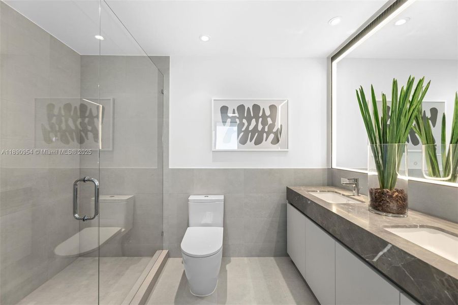 Furnished interior view inside a new home in Five Park, Miami Beach (Image 16). Furnished interior view inside a new home in Five Park, Miami Beach (Image 16).