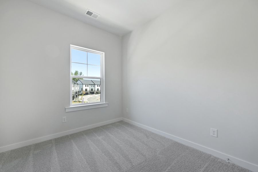 Spacious, unfurnished interior of a new home in Nexton, Summerville (Image 43).