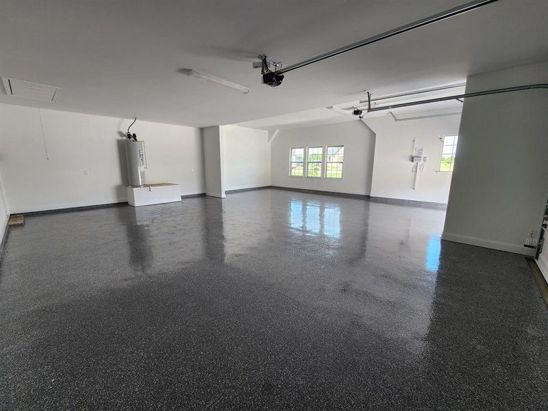 Spacious, unfurnished interior of a new home in Pecan Grove, Whitesboro (Image 23). Spacious, unfurnished interior of a new home in Pecan Grove, Whitesboro (Image 23).