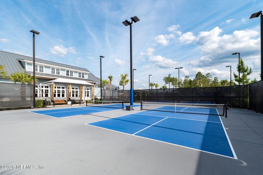 Community amenities in RiverTown, St. Johns (Image 53).
