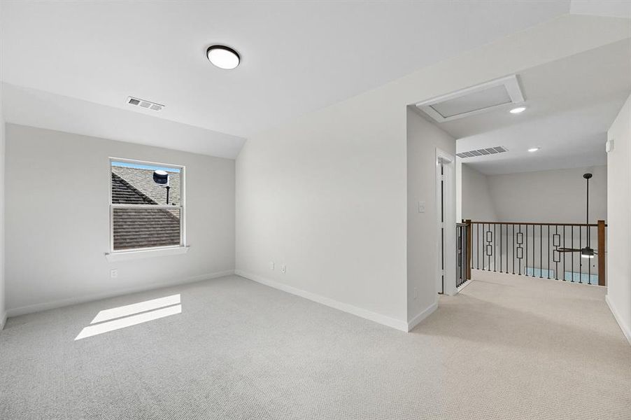 Spacious, unfurnished interior of a new home in Pecan Square: 50ft. lots, Northlake (Image 15). Spacious, unfurnished interior of a new home in Pecan Square: 50ft. lots, Northlake (Image 15).