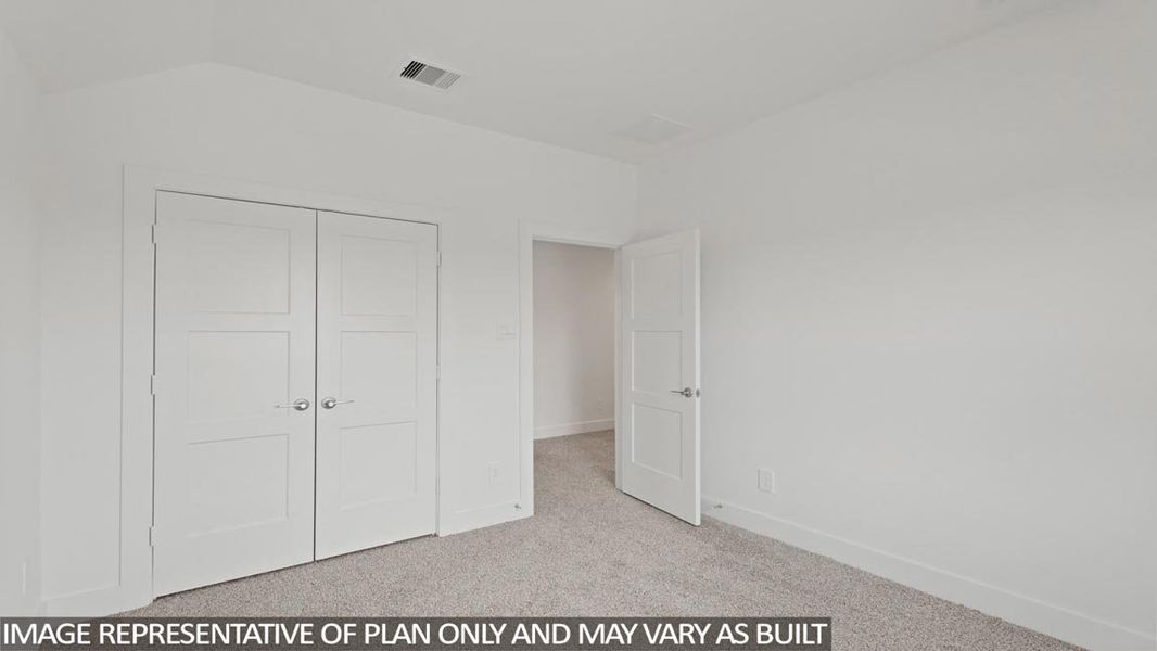 Spacious, unfurnished interior of a new home in Silverthorne, Conroe (Image 28).