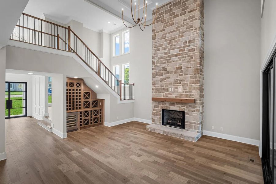 Wilshire A Family room