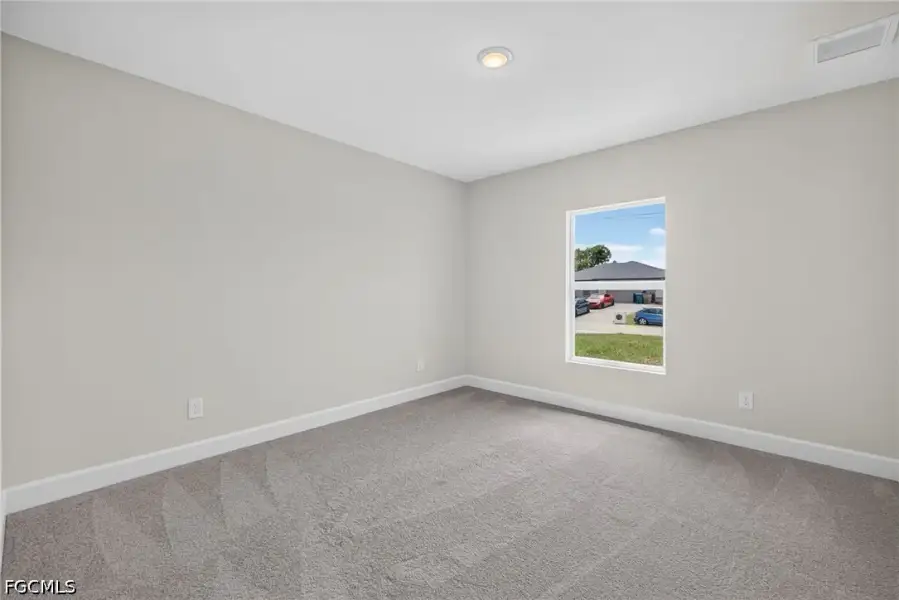 Spacious, unfurnished interior of a new home in Cape Coral, Cape Coral (Image 30). Spacious, unfurnished interior of a new home in Cape Coral, Cape Coral (Image 30).