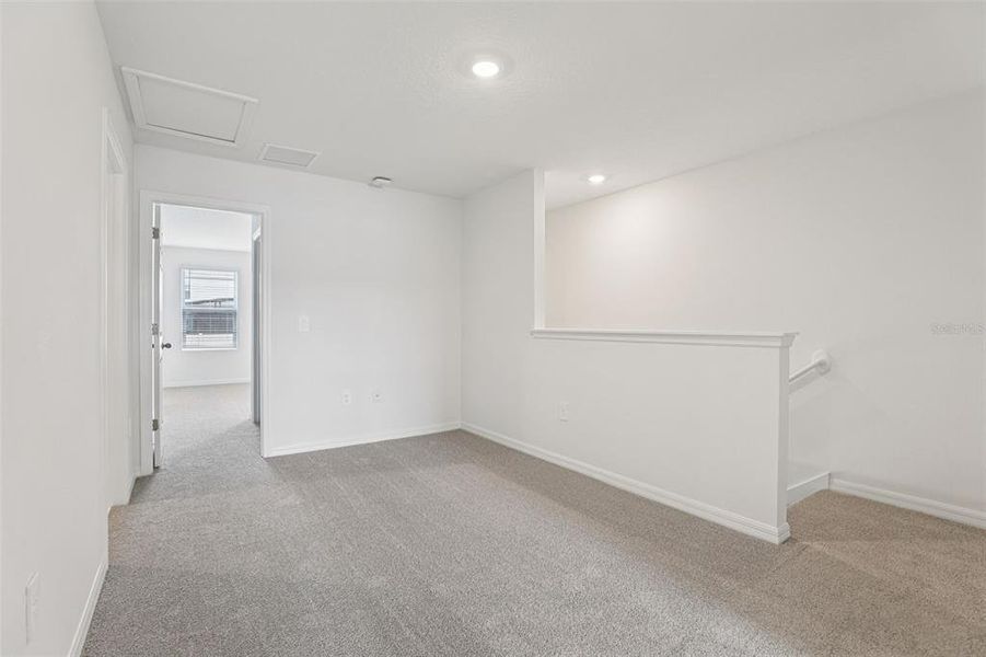 Spacious, unfurnished interior of a new home in Cagan Crossings West, Clermont (Image 26).