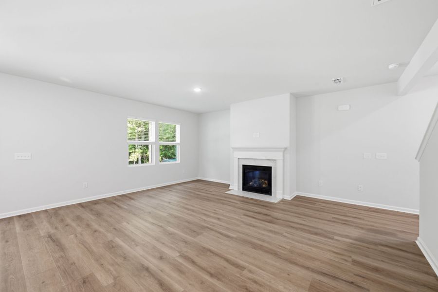 Spacious, unfurnished interior of a new home in Grand Arbor, Blythewood (Image 25).