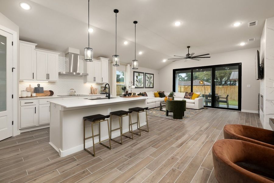 Representative furnished interior of a home built from the Tularosa by Hakes Brothers in Veranda Signature, San Antonio (Image 8). Representative furnished interior of a home built from the Tularosa by Hakes Brothers in Veranda Signature, San Antonio (Image 8).