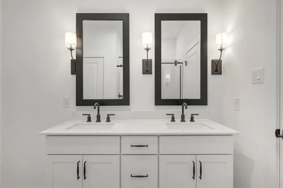 Furnished interior view inside a new home in Rolling Ridge, Van Alstyne (Image 14).