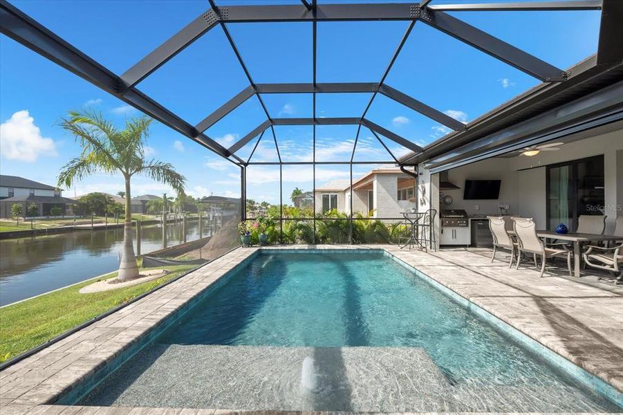 Exterior details and patio area of a home in , Port Charlotte (Image 21).