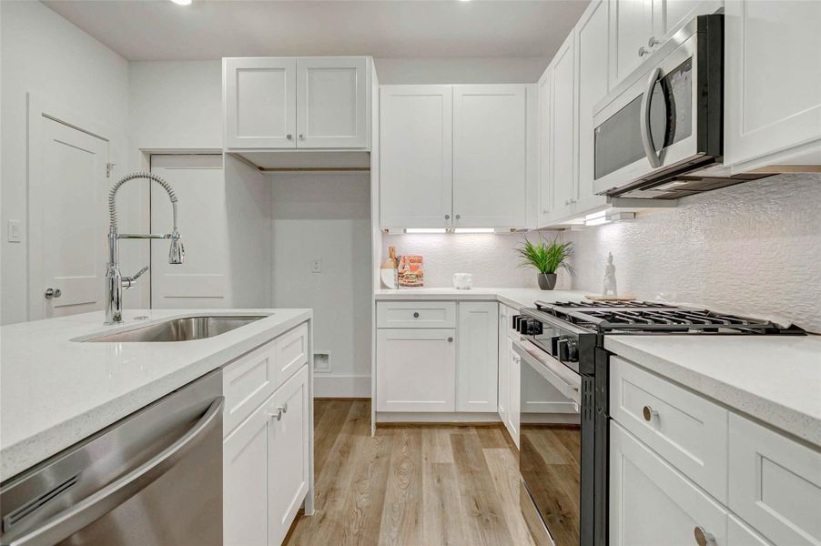 Furnished interior view inside a new home in , Houston (Image 8). Furnished interior view inside a new home in , Houston (Image 8).