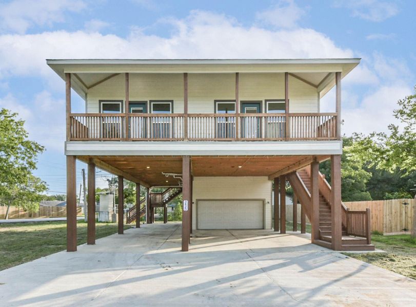 Welcome to 3420 Sunrise, a beautifully built 3-bedroom, 2-bath new construction oasis nestled in the charming, golf-cart-friendly community of Shoreacres. Located just steps from the water and offering direct access to the Houston Yacht Club, this home perfectly balances relaxed coastal living with quick access to city life. Welcome to 3420 Sunrise, a beautifully built 3-bedroom, 2-bath new construction oasis nestled in the charming, golf-cart-friendly community of Shoreacres. Located just steps from the water and offering direct access to the Houston Yacht Club, this home perfectly balances relaxed coastal living with quick access to city life.