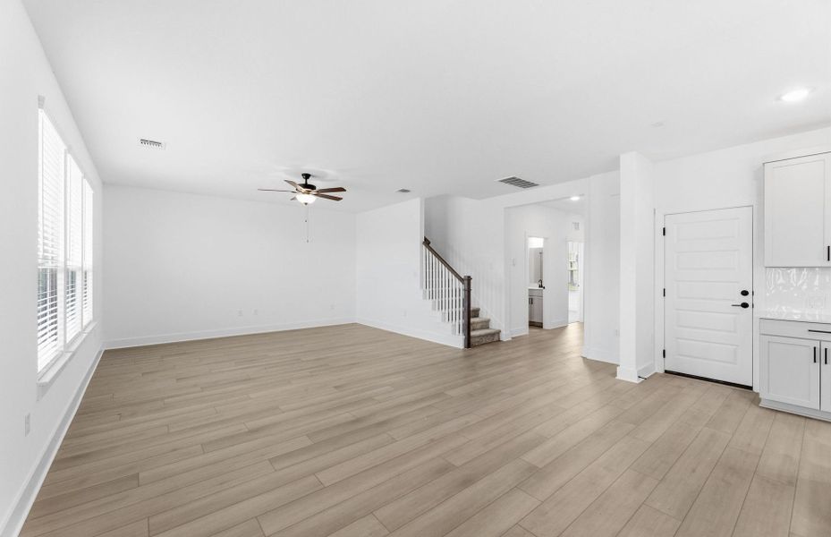 Spacious, unfurnished interior of a new home in Lagos, Manor (Image 29). Spacious, unfurnished interior of a new home in Lagos, Manor (Image 29).