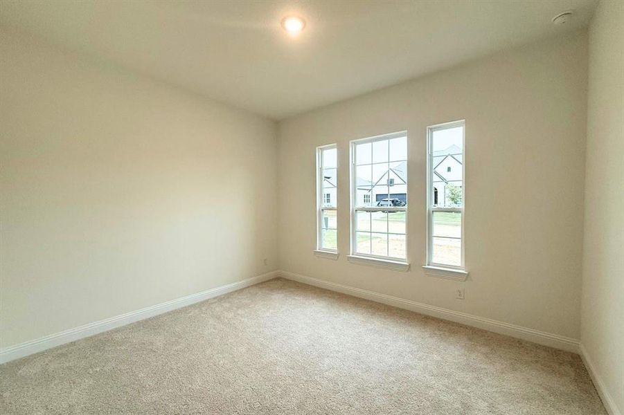 Spacious, unfurnished interior of a new home in Legacy Estates, Mansfield (Image 17).