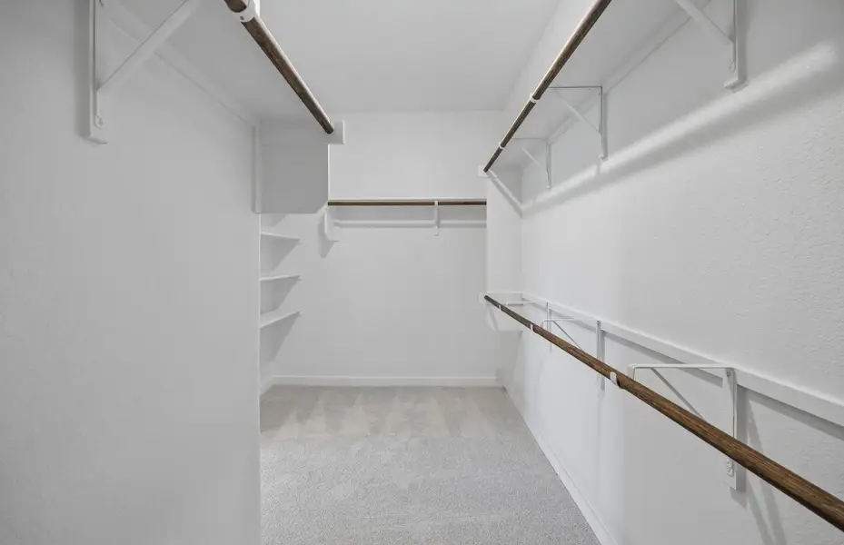 Spacious, unfurnished interior of a new home in Lagos, Manor (Image 28).