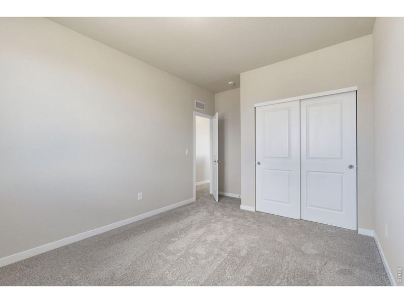 Spacious, unfurnished interior of a new home in Hidden Creek, Frederick (Image 28).