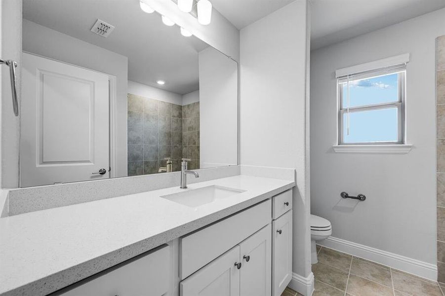 522 Bull Street ~ Ready Now 522 Bull Street ~ Ready Now