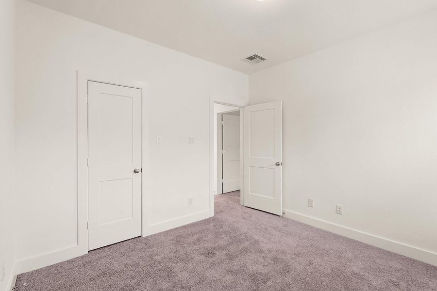 Photos are REPRESENTATIVE of the home /floor plan and are NOT of the actual home.  Selections, features, and room options may vary.