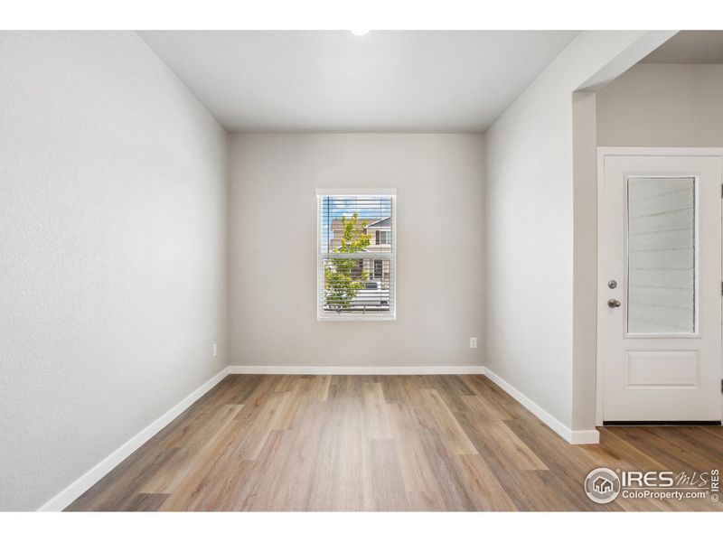 Spacious, unfurnished interior of a new home in Hidden Valley Farm, Severance (Image 12).