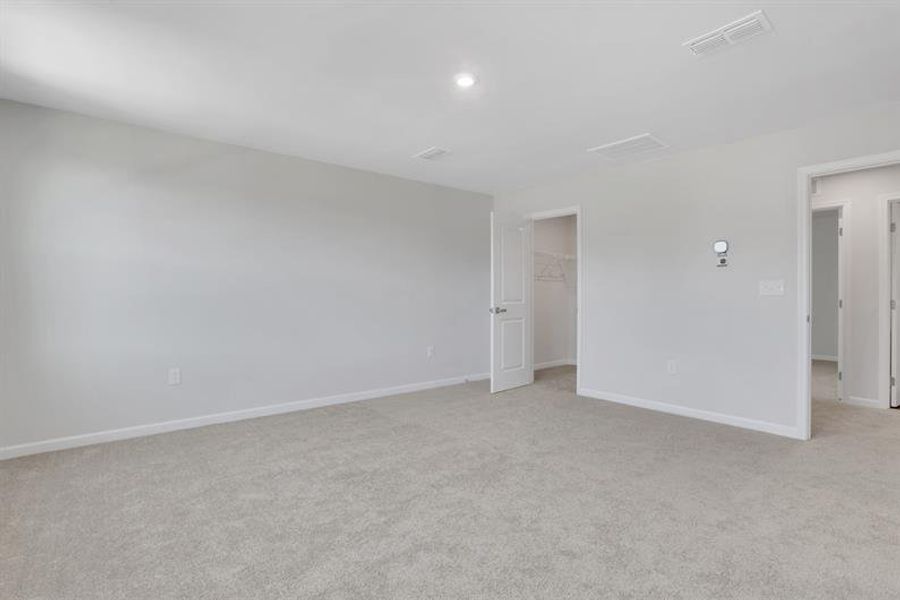 Spacious, unfurnished interior of a new home in Summertree, Stone Mountain (Image 30).