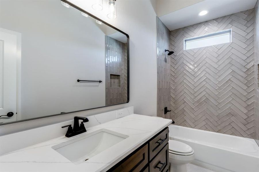 Furnished interior view inside a new home in The Ranches At Valley View, Reno (Image 11).