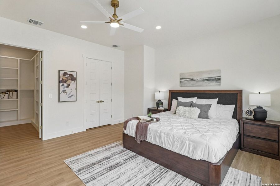 Furnished interior view inside a new home in , Fischer (Image 25).