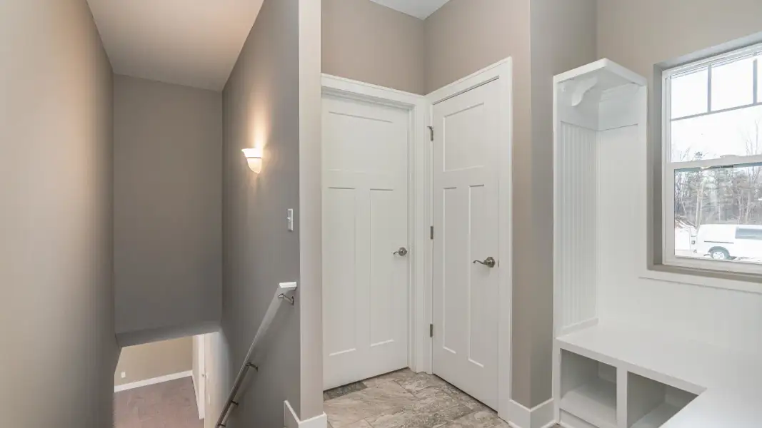 Representative unfurnished interior of a home built from the The Boulder by Norfolk Homes in Offsite Builds Southern Michigan, Ann Arbor (Image 28).