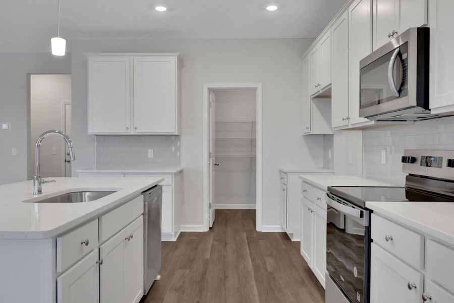 2,300sf New Home in Pooler, GA.  - Slide 16