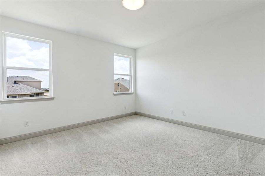 Spacious, unfurnished interior of a new home in AnaCapri, Anna (Image 12).