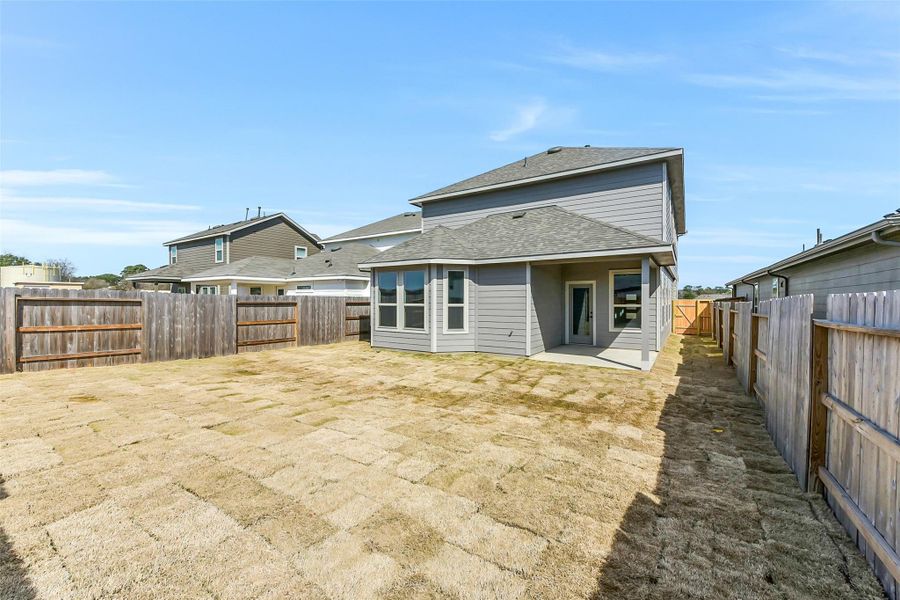 Exterior details and patio area of a home in Colony at Pinehurst, Pinehurst (Image 4). Exterior details and patio area of a home in Colony at Pinehurst, Pinehurst (Image 4).