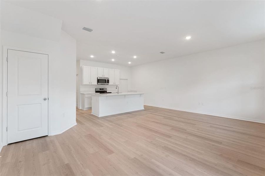 Spacious, unfurnished interior of a new home in Connors Cove, Eustis (Image 21). Spacious, unfurnished interior of a new home in Connors Cove, Eustis (Image 21).