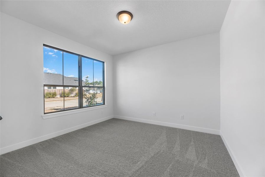 Representative image. Features, selections and colors may vary.