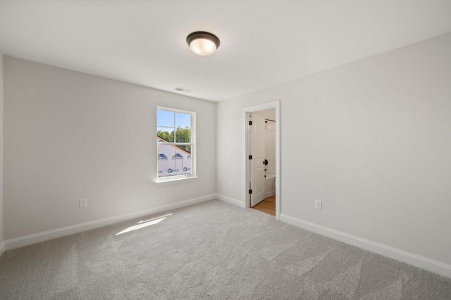 Spacious, unfurnished interior of a new home in Hayes Village, Greensboro (Image 28).