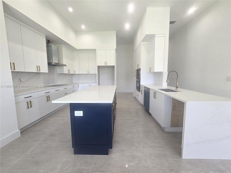 Furnished interior view inside a new home in , Homestead (Image 5).