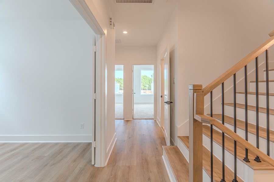 Spacious, unfurnished interior of a new home in , Houston (Image 36).