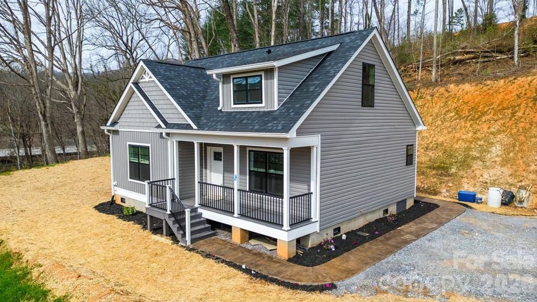 Exterior details and patio area of a home in , Dillsboro (Image 18).