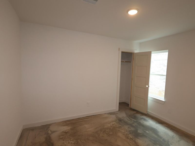 Spacious, unfurnished interior of a new home in Wildrye, Waller (Image 12).