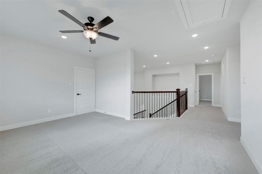 Spacious, unfurnished interior of a new home in Terraces – Estates, Rockwall (Image 23).