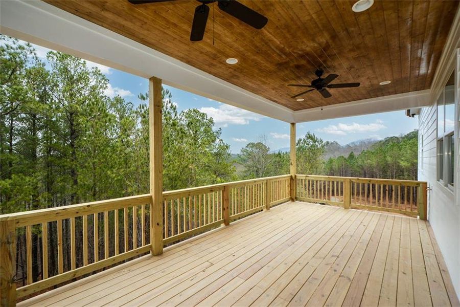 Exterior details and patio area of a home in , Jasper (Image 22).