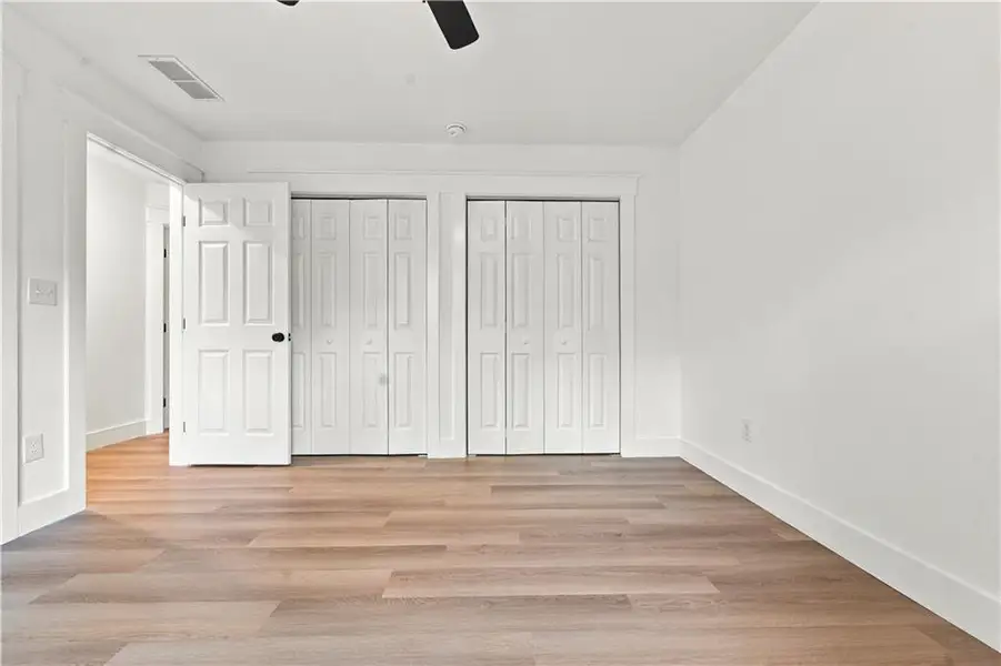 Spacious, unfurnished interior of a new home in , Marietta (Image 29).