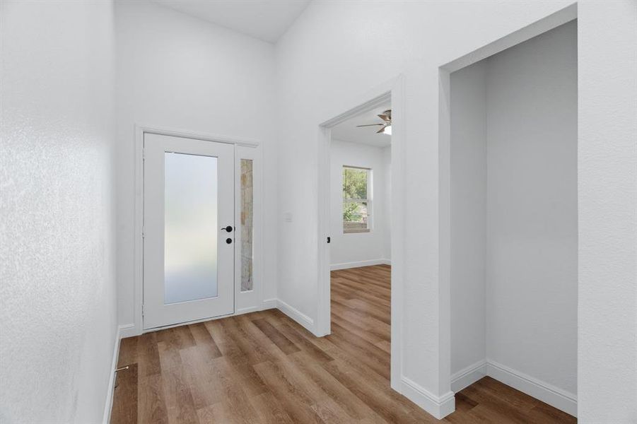 Spacious, unfurnished interior of a new home in , Dallas (Image 12).