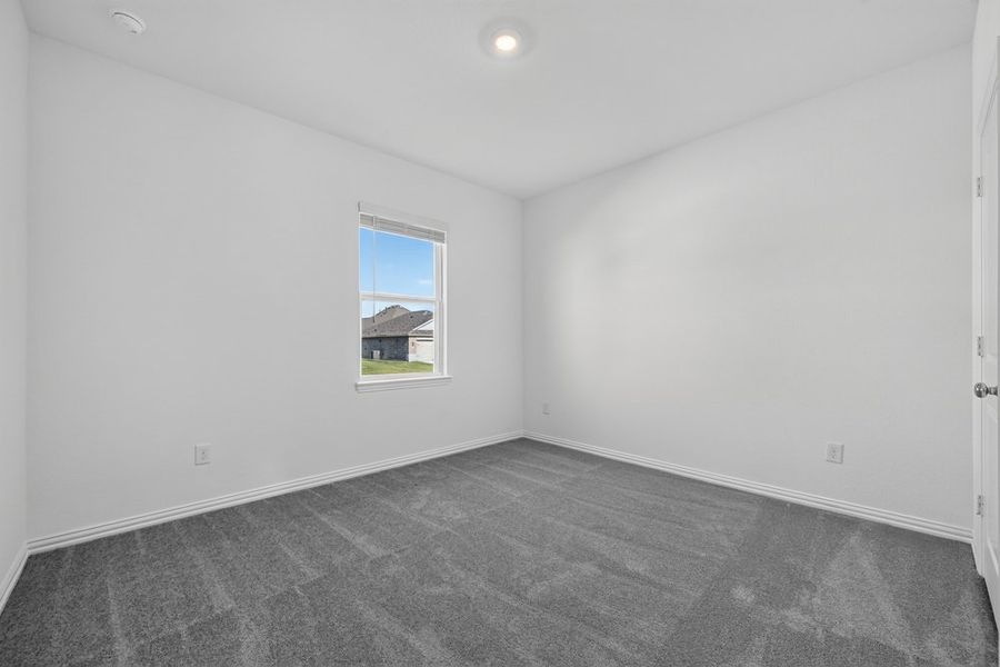 Spacious, unfurnished interior of a new home in Parks at Foster Crossing, Anna (Image 21).