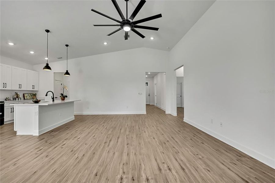 Spacious, unfurnished interior of a new home in , Brooksville (Image 24).