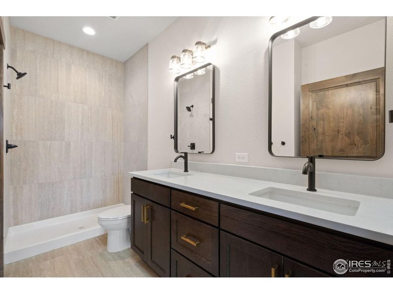 Furnished interior view inside a new home in , Estes Park (Image 16).