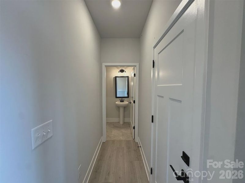 Spacious, unfurnished interior of a new home in Northlake, Statesville (Image 12).