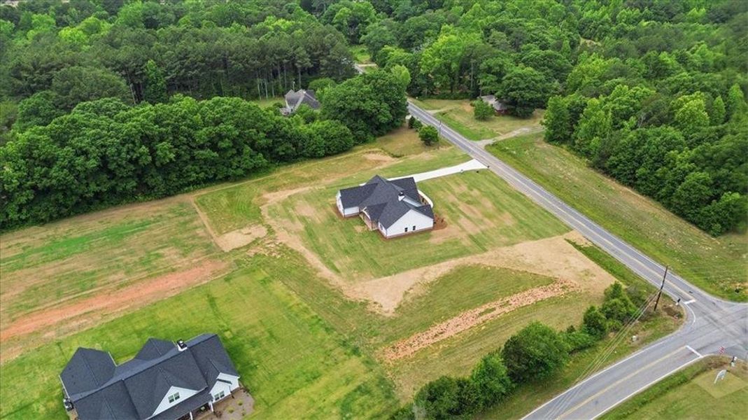 Image 90 of a home in .