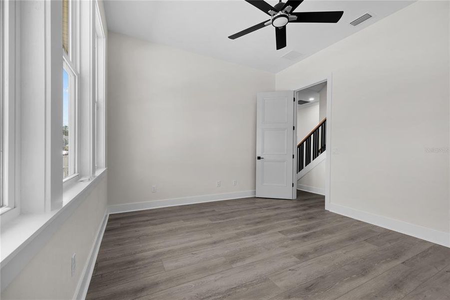 Spacious, unfurnished interior of a new home in , Newberry (Image 31).