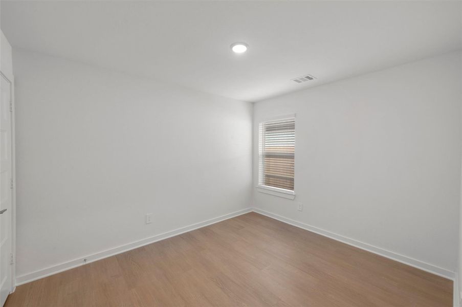 Spacious, unfurnished interior of a new home in Wildrye, Waller (Image 15).